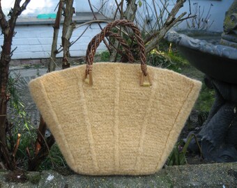 Celandine - PDF knitting pattern for felted basket