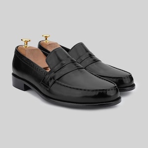 Handmade Leather Loafers for Men: Elegant Penny Loafers with Comfort and Style