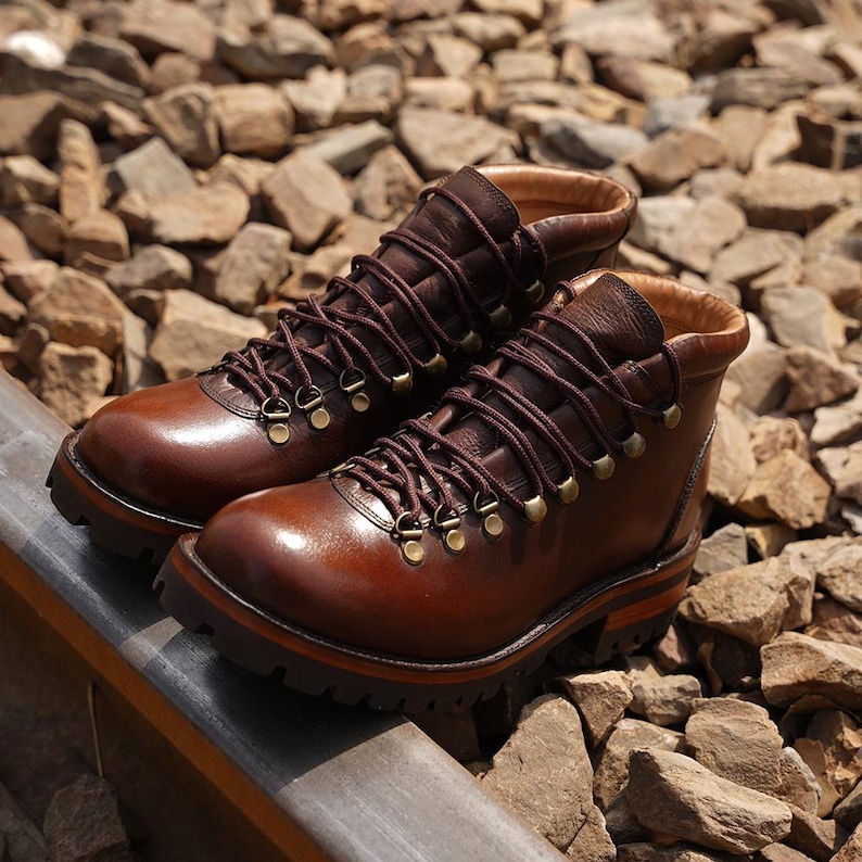Ręcznie robione buty trekkingowe LEAURY'S z pełnoziarnistej skóry: styl vintage (ULEPSZONE) zdjęcie 1