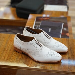 Handcrafted Leather Oxford Shoes for Men: Full Grain Formal Dress Shoes with Brogue Detailing image 9