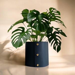 small plant pot cover handmade from vegan leather, scandi, stylish, modern, indoor plant pot, customizable size, gift for plant lovers