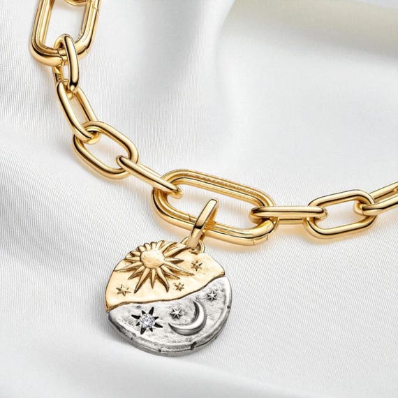 太陽と月のメダリオンチャーム、スターリングシルバー＆14Kゴールド