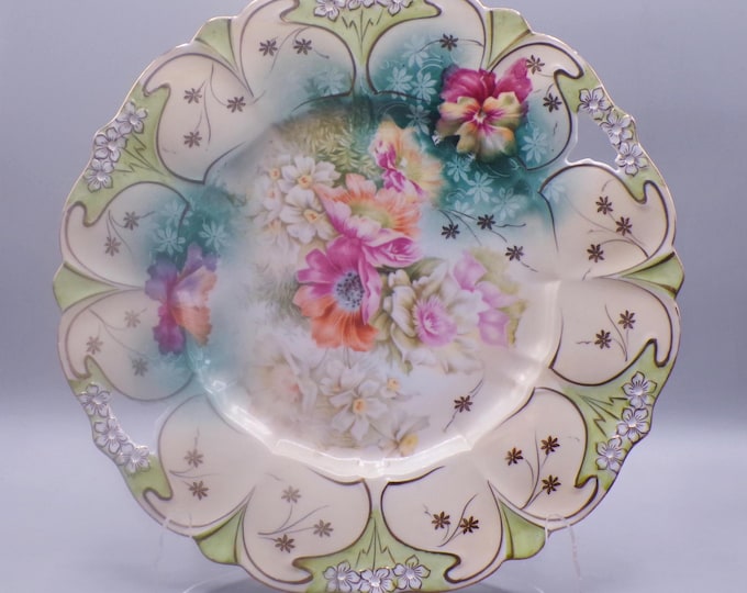 Porcelain Cake Plate Reinhold Schlegelmilch (RS Prussia), RS Steeple Mold 10, RS Steeple Floral Decor G, 1885 - 1914.