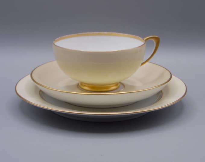Antique German Porcelain Coffee/Dessert Set KPM Porcelain (Königliche Porzellan-Manufaktur ) 1870 - 1892