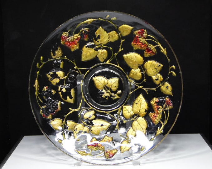 Goofus Glass Large Plate/Platter; Dugan Glass Company, Intaglio Line (OMN) Strawberry, 1915