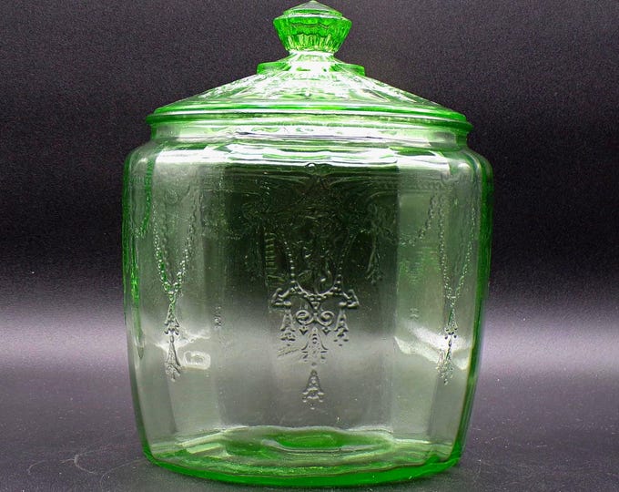 Depression Glass Cookie Jar, Hocking Glass Company, Cameo (aka Ballerina), Green, 1930 - 1934