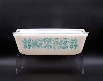 Vintage Kitchenware Refrigerator Box, Pyrex, Butterprint, Turquoise over White, #503, 1 1/2 Quart, 1957 - 1968