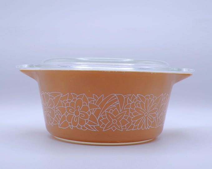 Vintage Kitchenware Casserole Dish, Pyrex, Woodland, Tan, 1.5 Liter, 474-B, 1978-1983