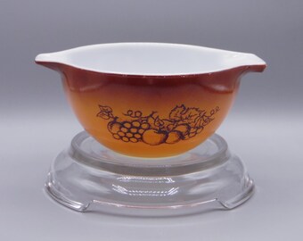 Vintage Kitchenware/Cookware, Pyrex, Old Orchard, 1974 - 1978