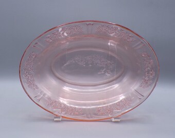 Depression Glass Oval Vegetable Bowl, Federal Glass Company, Sharon (aka Cabbage Rose), 1935 - 1939