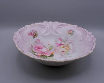 Porcelain Bowl by an unknown German Maker, ca 1900 - 1910