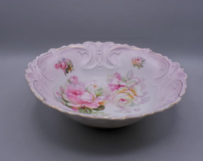 Porcelain Bowl by an unknown German Maker, ca 1900 - 1910