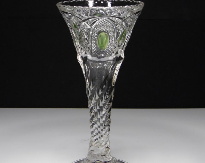 Early American Pressed Glass Bud Vase, United States Glass Company, US Glass #15084; New Hampshire (OMN) AKA Bent Buckle; Modiste; 1903
