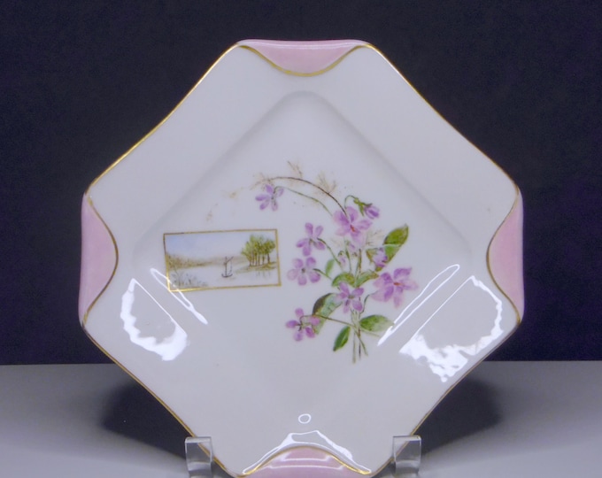 Porcelain Plate, Haviland and Company, Limoges, France, "Napkin Fold" 1886
