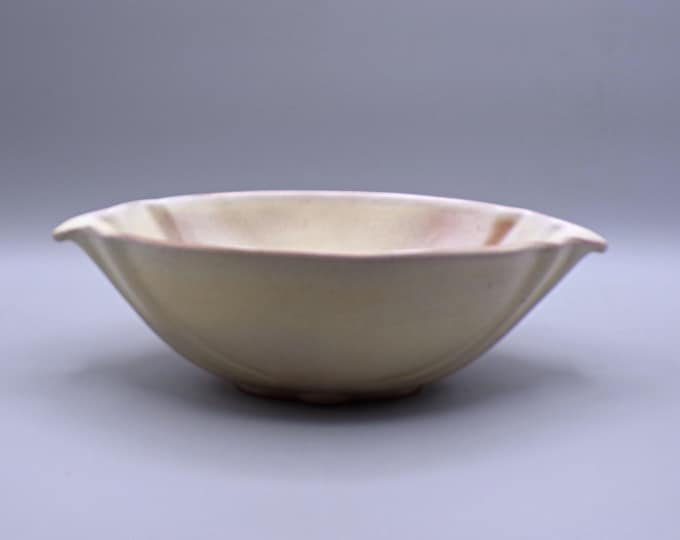Pottery Flower Bowl Frankoma Pottery Mould 201, Desert Gold 1936 - 1958