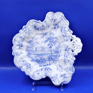 Pottery Bread/Bun Server; Hicks, Meigh and Johnson, Shelton Staffordshire England, Royal Sketches 1822-1835