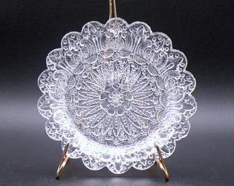 Flint Glass Toddy Plate, Lacy Period, Lee/Rose #811 ca 1820s. Philadelphia Area