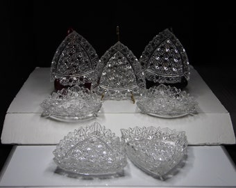 Early American Pressed Glass Sauce/Berry Dish, Individual, Hobbs, Brockunier and Company, HB #101 (OMN) aka Daisy And Button; Star c 1884