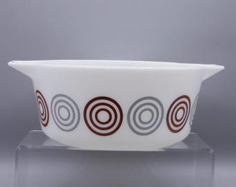 Vintage Kitchenware Casserole, 2 1/2 Quart, Pyrex/Salton, Cosmopolitan, 1973