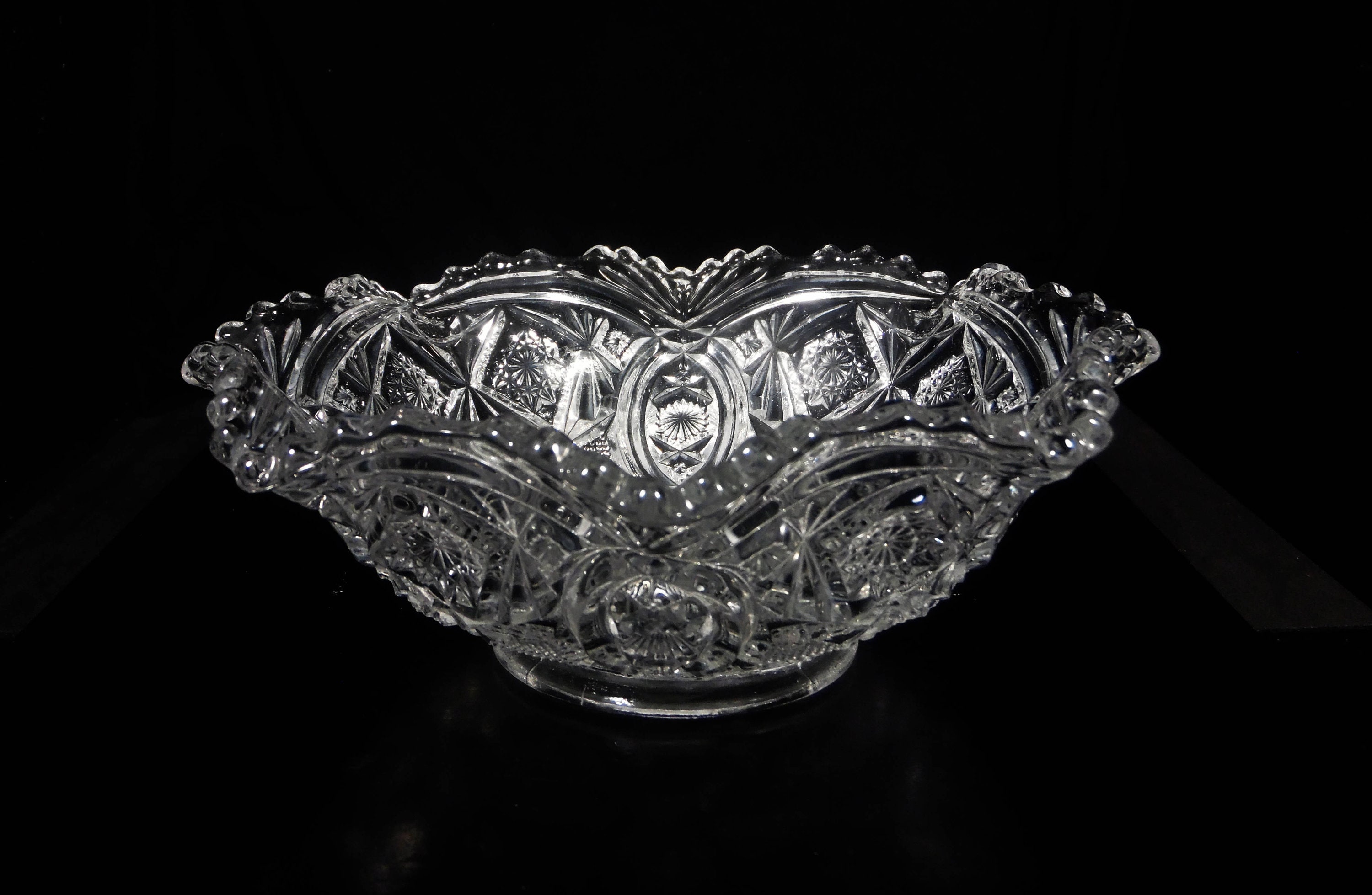 Early American Pressed Glass Bowl New Martinsville Glass Co Alpha Omn A K A Alfa Boylan Euclid Rexford 1919