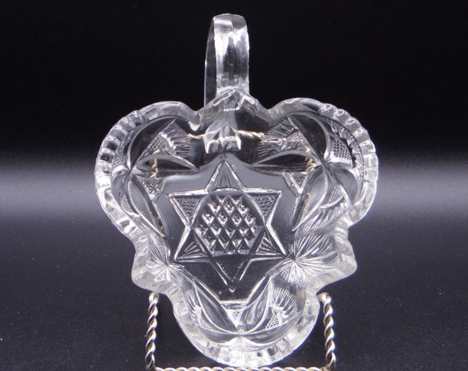 Early American Pressed Glass Nappy U S Glass Company, U S Glass No 15112 (OMN) a/k/a Pattee Cross 1909