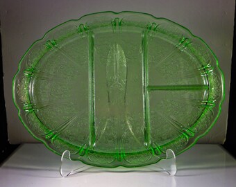 Depression Glass Divided Platter Jeannette Glass Company Cherry Blossom, Green, 1930 - 1939