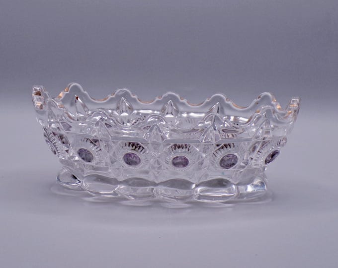 Early American Pressed Glass Olive/Pickle/Relish Dish, United States Glass Co, USG #15117; Newport (OMN) aka Bulls Eye and Daisy; intro 1909