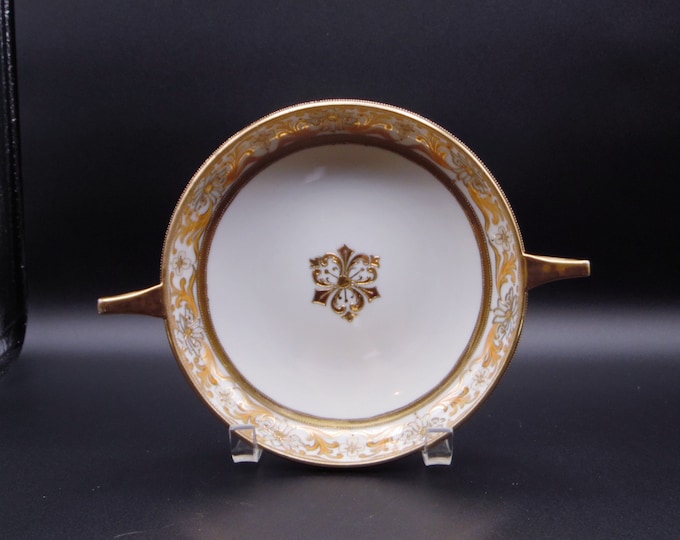 Porcelain Handled Bowl, RC (Royal Crockery) Nippon, 1911 - 1920