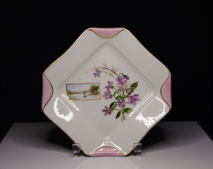 Porcelain Plate, Haviland and Company, Limoges, France, "Napkin Fold" 1886