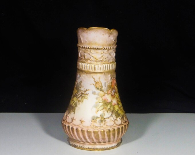 Porcelain Vase (Ewer Shape), RStK (Reissner, Stellmacher & Kessel) Turn Teplitz, Bohemia 1892 - 1904