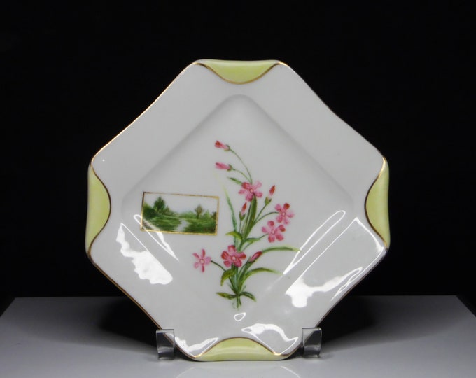 Porcelain Plate, Haviland and Company, Limoges, France, "Napkin Fold" 1887