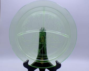 Depression Glass Grill Plate, Federal Glass Company, Sylvan (OMN) AKA Parrot, Green, 1931