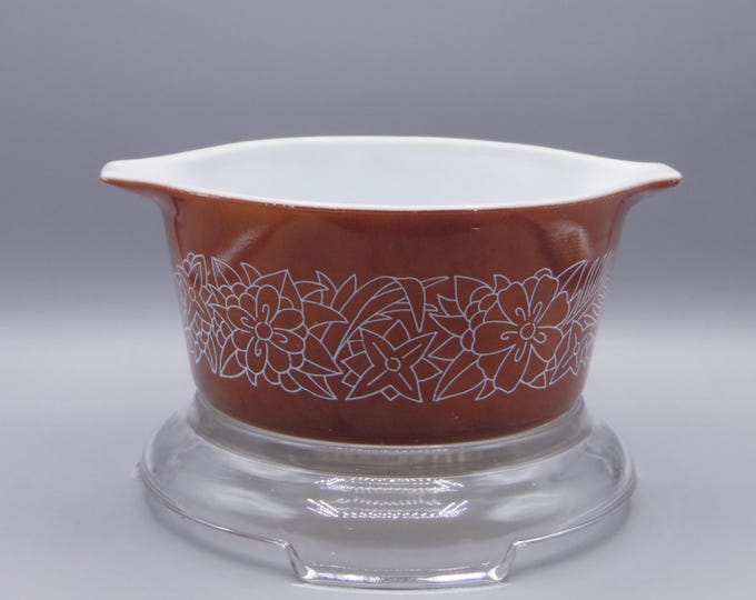 Vintage Cookware/Kitchenware Bake and Serve Casserole, 1 Quart, Pyrex, Woodland, 1978 - 1983