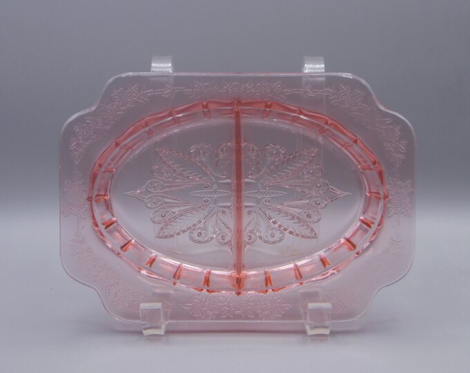 Depression Glass 2-Part Relish Dish Jeannette Glass Company, Adam 1932 - 1934