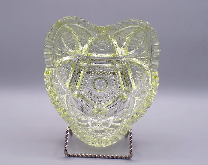 Vintage Glass Nappy, Imperial Glass Company, Imperial #541, Yellow (OMN) c 1950s
