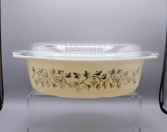 Vintage Kitchenware, Pyrex, Golden Casserole, Promotional Piece, 1959