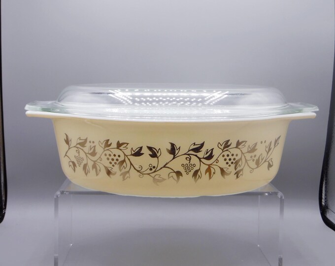 Vintage Kitchenware, Pyrex, Golden Casserole, Promotional Piece, 1959