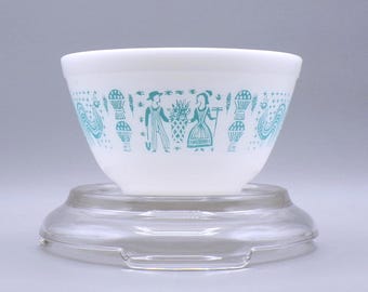 Vintage Kitchenware 1 1/2 Pint Mixing Bowl, Pyrex, Butterprint, Turquoise on White, 1957 - 1968