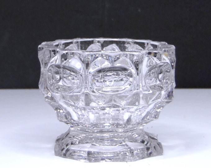 Flint Glass Open Salt, Unknown maker, Coddington 30-4-2 (AKA) 1840s-70s