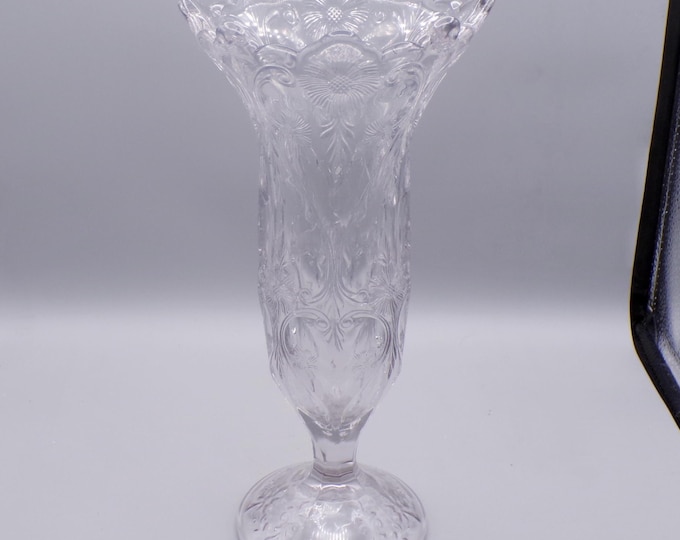 Early American Pressed Glass Vase, United States Glass Company, US Glass #15138; Plymouth Rock (OMN) introduced 1912