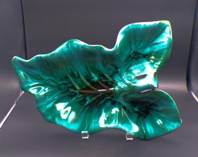 Vintage Pottery Dish, Blue Mountain Pottery, Leaf Form, c 1970s