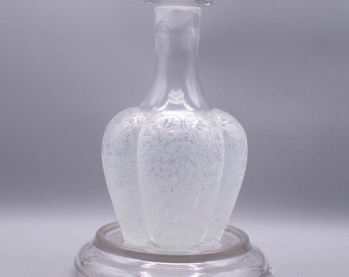 Elegant Era Glass Decanter, Paden City Glass Company, Line #211; Spire with Summer Garden Etch, 1930s