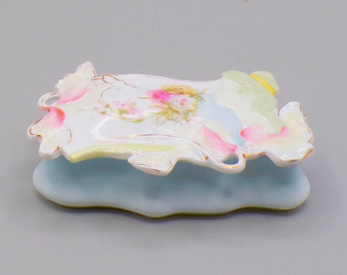 Porcelain Hair Pin Box, R S Prussia (unmarked) Hidden Image mold, FD I (yellow white pink mums) 1890 - 1910
