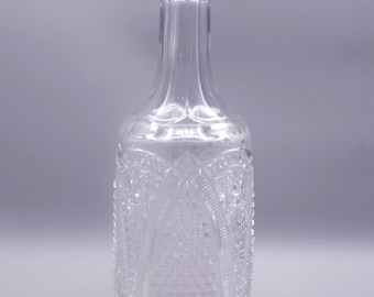 Early American Pressed Glass Bar Bottle: Arched Diamond Point, Cane Variant