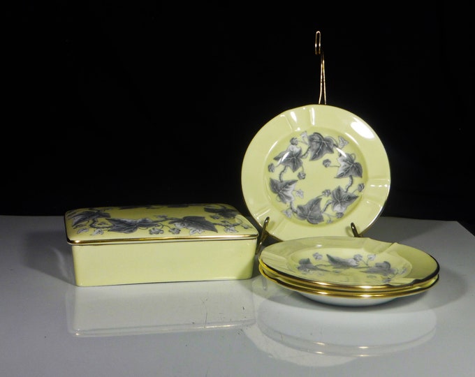 Porcelain (Bone China) Cigarette Box With Three Ashtrays, Wedgwood, England, Napoleon Ivy, 1960s