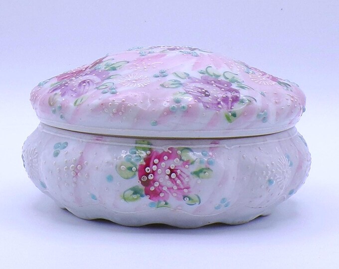 Porcelain Dresser Jar, Unknown Japanese Maker, Nippon Era, 1890-1900