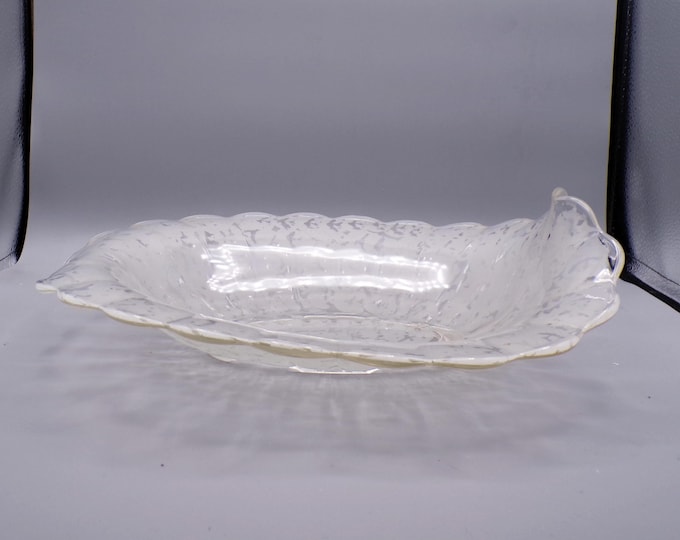 Elegant Era Glass Bowl, Fenton Art Glass Company, Tulip Bowl #1663, Ming Etch, 1935 - 1936