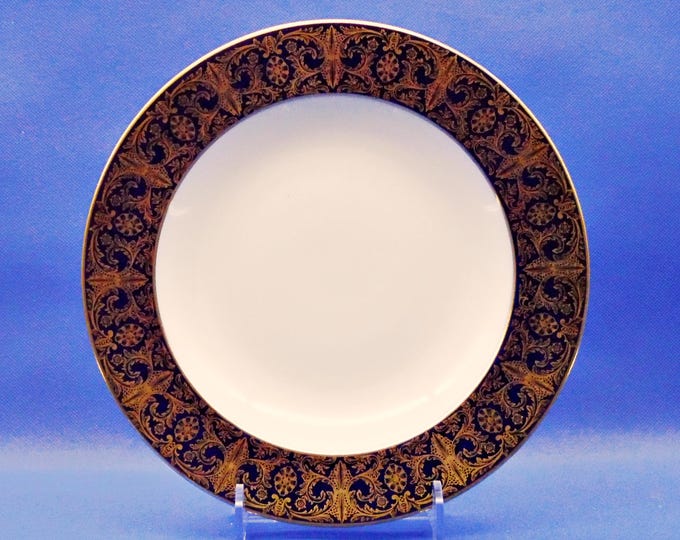 Porcelain Rim Soup Bowl; Wedgwood Pottery, England; 1900-1921