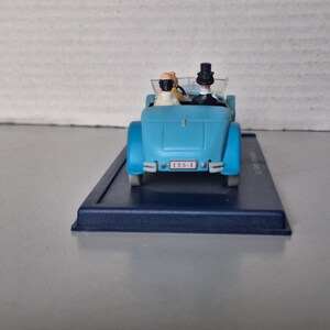 En bil från albumet: Tintin och faraos cigarrer bild 4