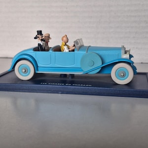 En bil från albumet: Tintin och faraos cigarrer bild 1